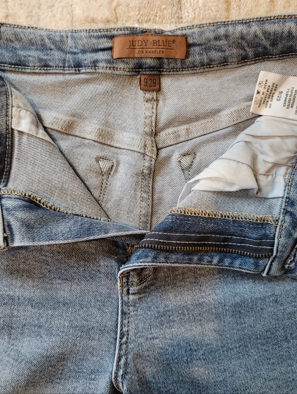 EUC JUDY BLUE Joy High Rise Side Seam Retro Wide Leg Medium Wash Jeans Size 9/29 - Picture 5 of 16